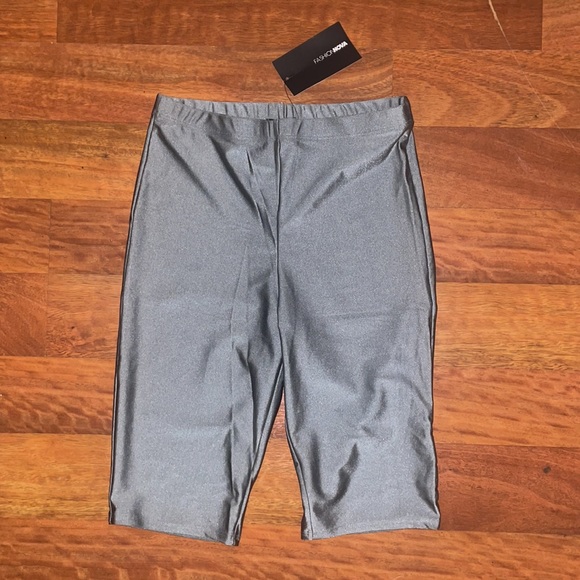 Curves For Days Biker Shorts -Silver - Picture 8 of 8